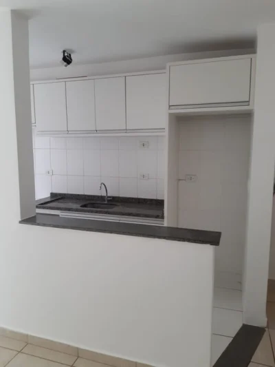 Aluga-se Apartamento Próximo ao Hu