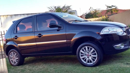 Fiat Palio Atractive Elx 1.0 Flex 2010