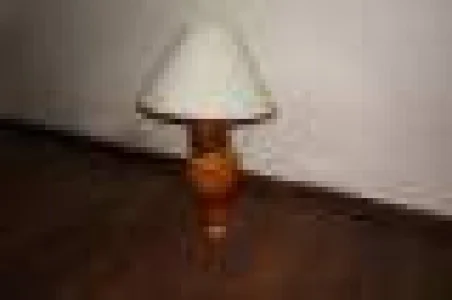 Abajur para Enfeite de Canto de Sala. Muito Bonito