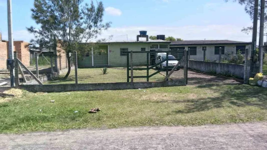 Casa em Capão Novo