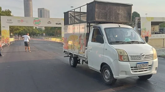 Mini trio elétrico com palco - Campanha Política RJ