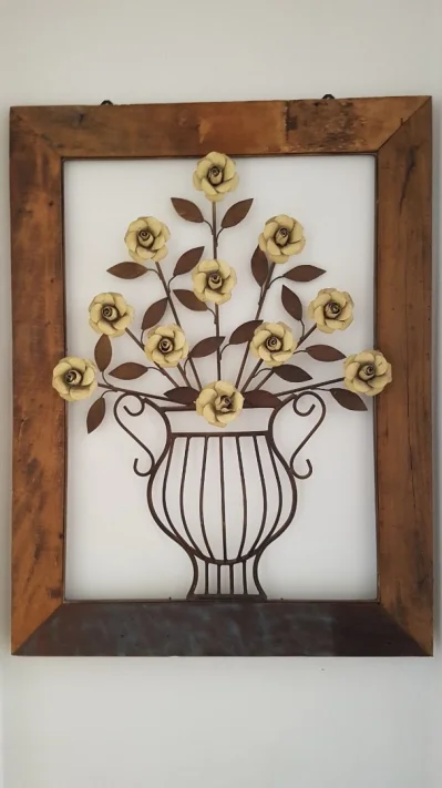 Quadro de Vaso de Flores de Ferro