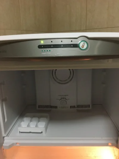 Geladeira Novinha Consul Fostfree 300l