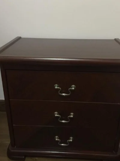 Cama de Solteiro com Criado Mudo