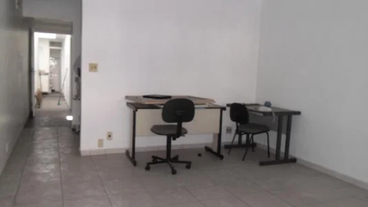 Casa com 3 Dorms em São Paulo - Vila Mascote por 2.8 Mil