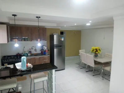 Casa com 2 Dormitórios à Venda, 200 m2 por RS 160.000,00 - Nova Cidade - Manaus-am