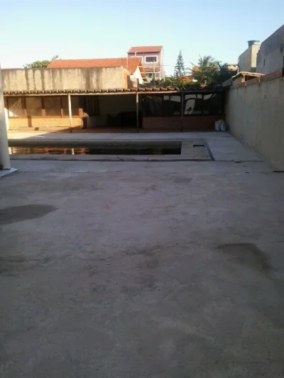 Casa com Piscina