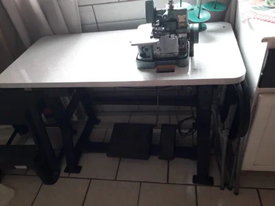 Só Hoje - Máquina de Faça ( Overlok) Chinesinha