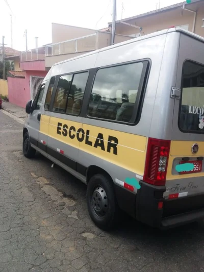 Linha Escolar com Van
