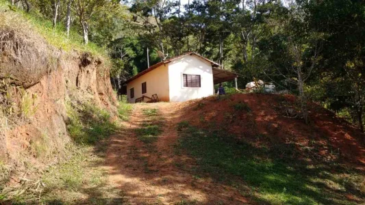 Chácara à Venda