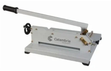 Guilhotina Semi-industrial A3 400 F. Papel