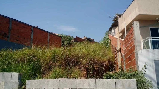 Terreno de 296 m2 140 Mil em Santana de Parnaíba