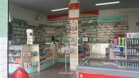 Mobília de Drogaria Completa