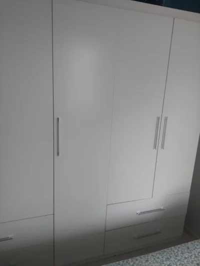 Vendo Guarda Roupa Casal, Branco, 5 Portas e 4 Gavetas