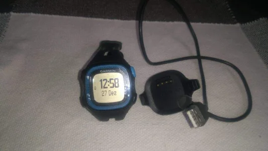 Garmin Forerunner 10 Usado