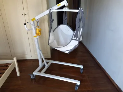 Elevador para Transporte de Pessoas Acamadas Admirabile A-100