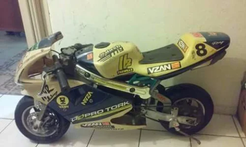 Moto Infantil á Gásolina