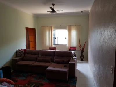 Vendo Casa 3 Dorm. em Mira Estrela