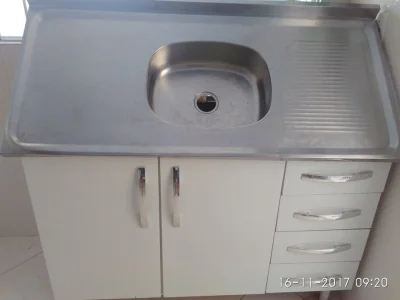 Pia com Balcão de Cozinha