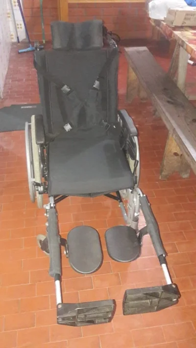 Cadeira de Rodas