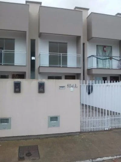 Sobrado para Locação, Bairro Joaia