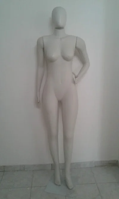 Manequins com Base Feminino