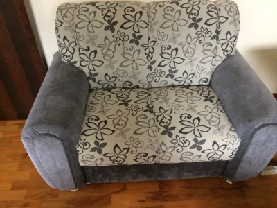 Sofa em Estado de Novo 2 e 3 Lugares