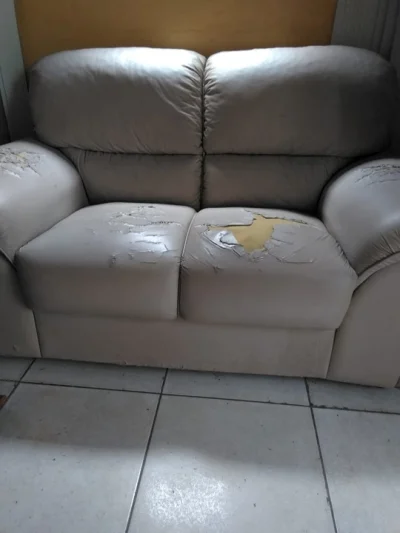 Sofá / 2 Mesas / Cadeira Escritório