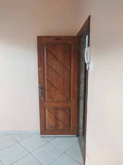 Alugo Apartamento em Mal. Hermes