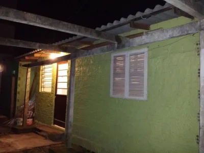 Alugo Casa