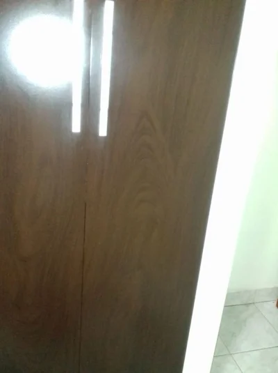 Vendo Guarda Roupas Semi Novo em Bom Estado