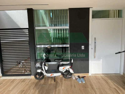 Casa em Condomínio - / Residencial / Ponta Negra