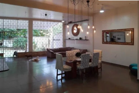 Belíssima Casa com 4 Quartos à Venda, 295 m2 por RS 890.000 - Chapada - Manaus-am. Excelente Localiz