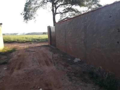 Chácara em Cajuru SP
