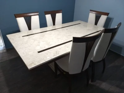 Mesa em Mármore Travertino