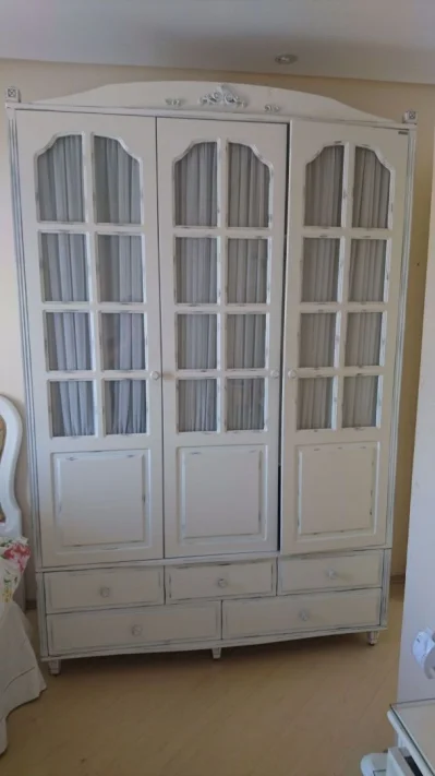 Guarda Roupa Branco Estilo Provençal