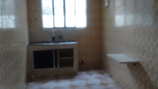 Alugo Casa 3 Qtos