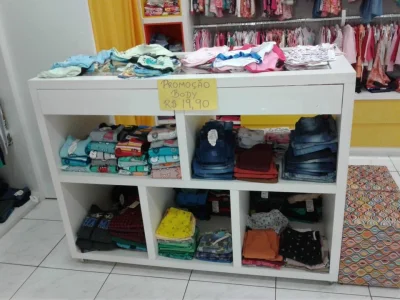 Vendo 2 Balcões para Loja