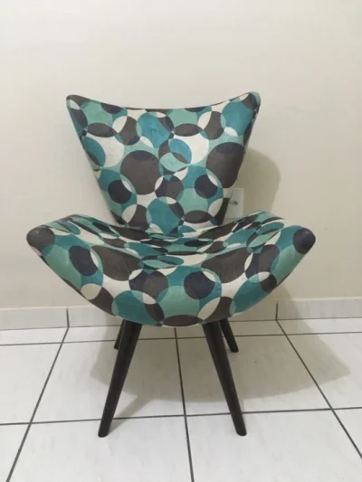 Poltrona Estampado, Pé Palito