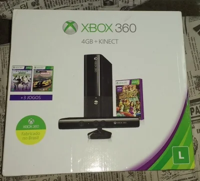 XBOX 360 Pouco Uso e Mais Varios Acessorios