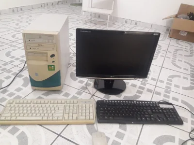1 Monitor 1 Cpu 2 Teclados