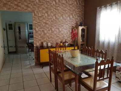 Casa para Venda em Teresina, Gurupi, 4 Dormitórios, 2 Suítes, 4 Banheiros, 3 Vagas