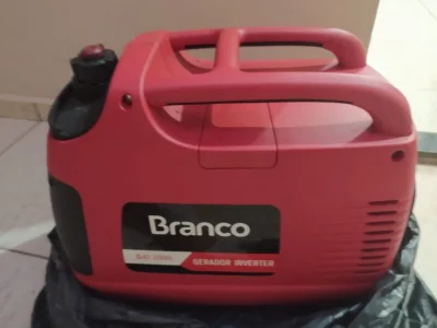 Gerador de Energia a Gasolina Branco Inverter B4t-2000i - 127 Volts