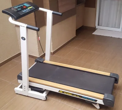 Esteira Elétrica (lona 40cm/bivolt)