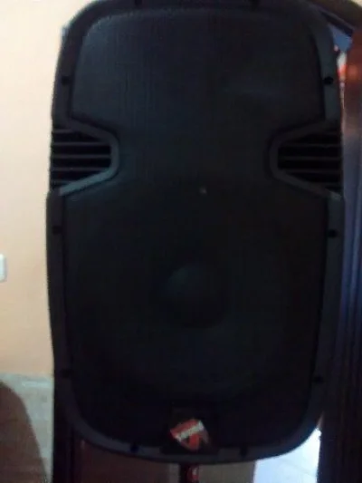 Caixa de Som Amplificada 350wts , Completa Semi Nova
