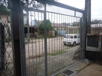 Terreno com Casa