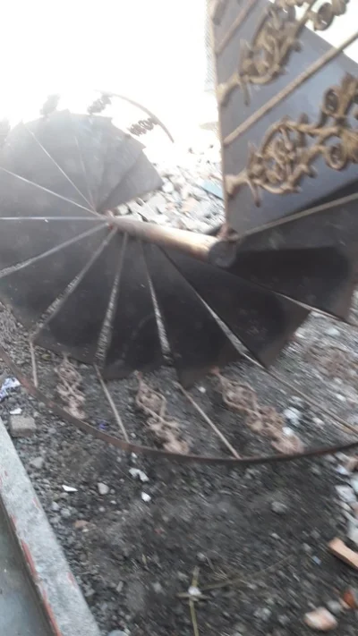 Escada Caracol de Ferro