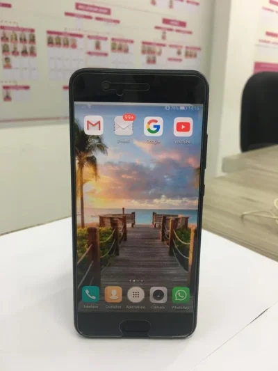 Celular Semi-novo