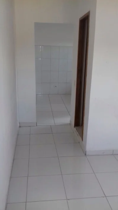 Aluga SE 3 Cômodos e Banheiro