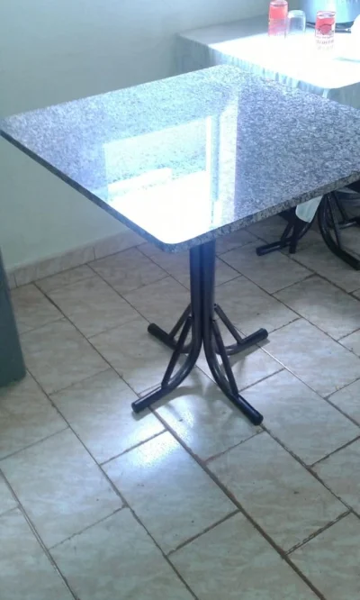 Mesa de Granito